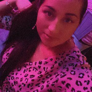 Meet your Posher, Yohana